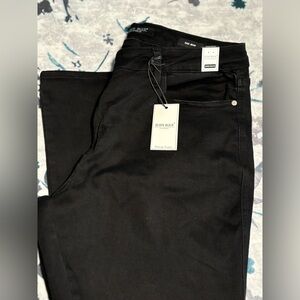 Judy Blue Women’s Pants 👖